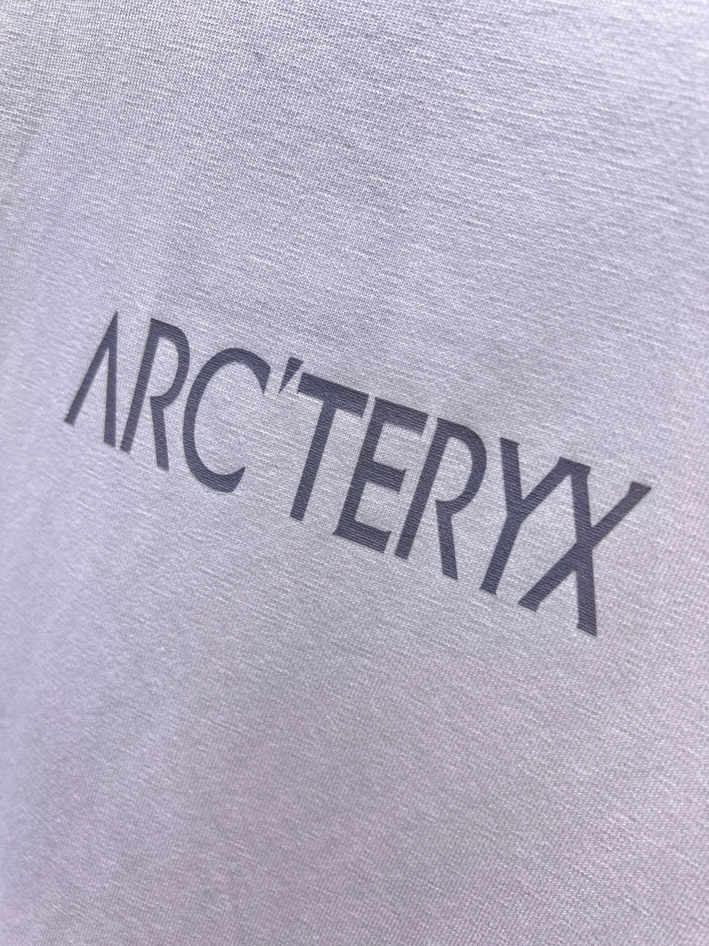 arcteryx🌟New Arrival T T Hot Sale 99 🐎🐎Size：S-XXL Black White 2 （Size ） Size S 110 54 69 21 M 114 56 71 22 L 118 58 73 22 XL 122 60 75 23 2XL 126 62 77 23